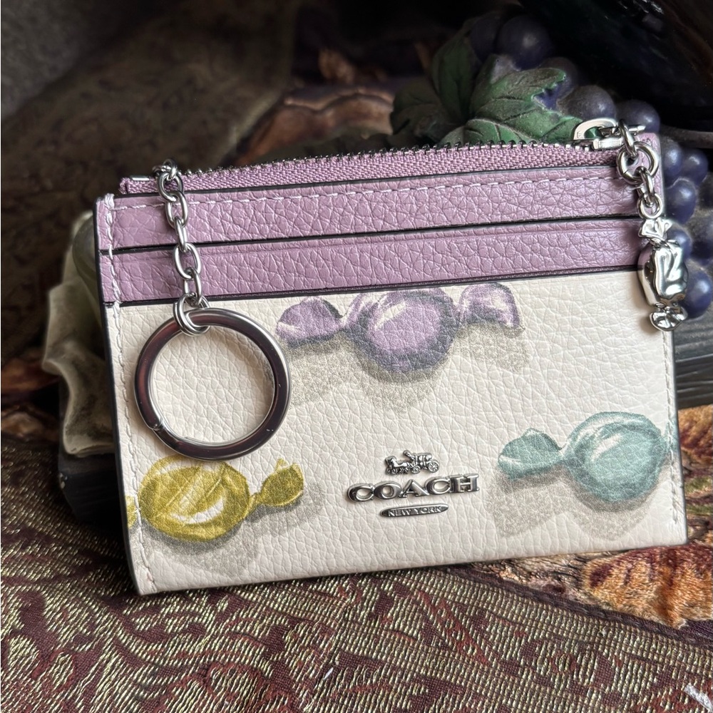 Authentic COACH Pebbled leather 3D candy zip top card case keychain/candy charm